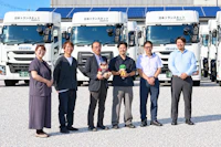 頭の中で組んでいた配車を、会社の財産に。1,000台のトラックを動かしてきた暗黙知のシステム化